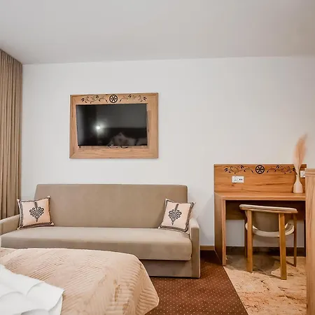 Dw Maria 1 Zakopane Poronin